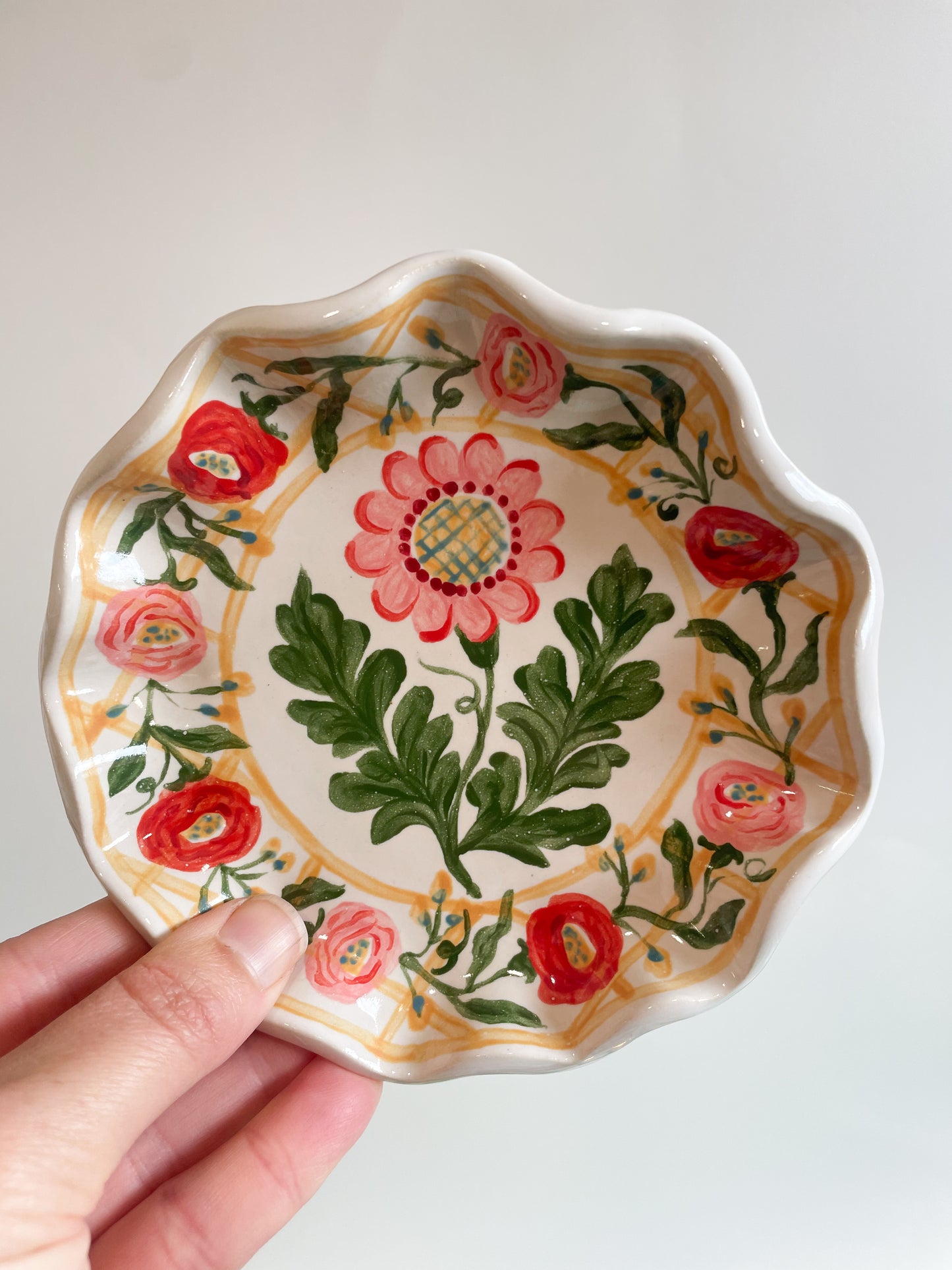 Fluted small plate