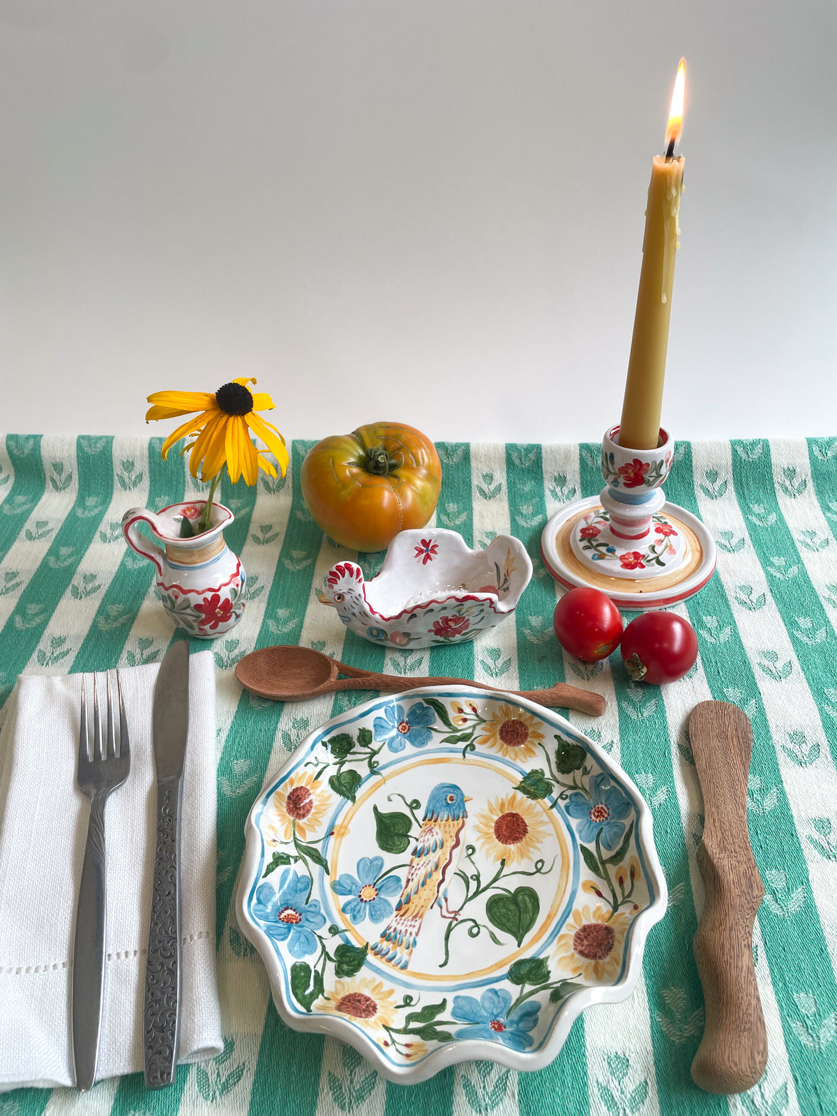 Fluted small plate