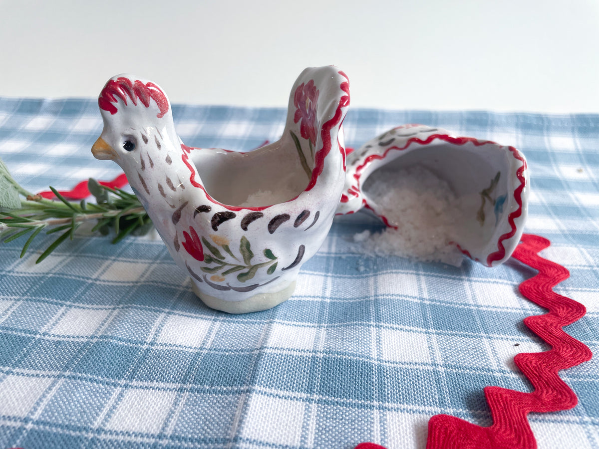 Chicken salt/toothpick holder