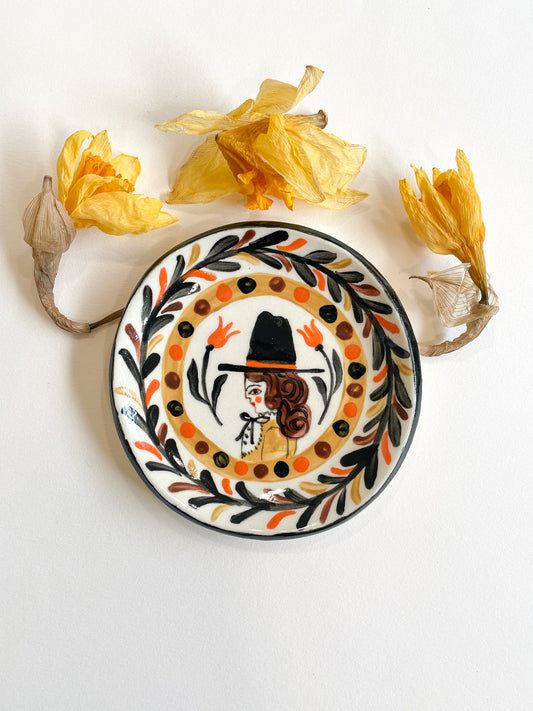 Folk trinket dish