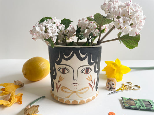 Pin cushion tumbler