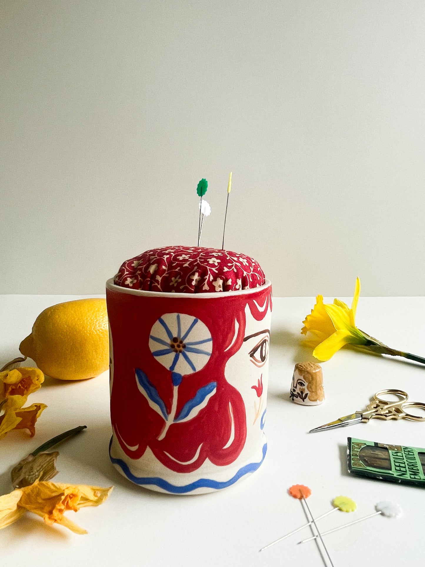 Pin cushion tumbler