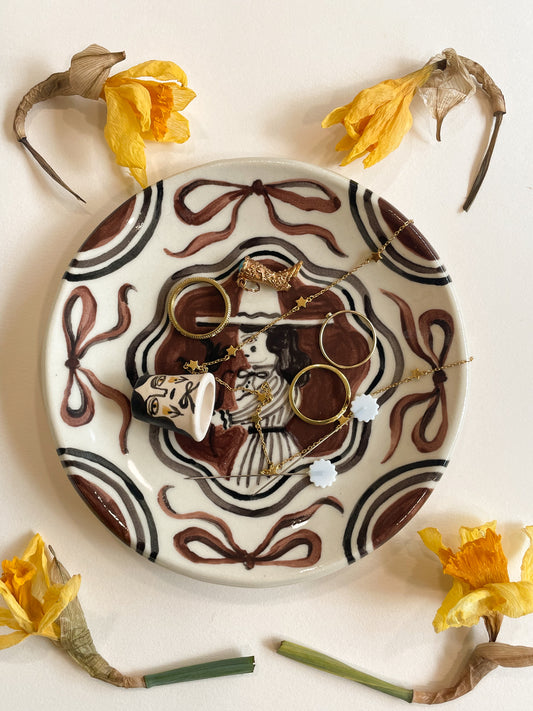 decorative dish