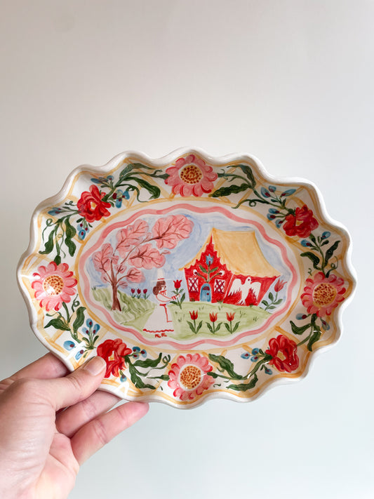 Fluted folk scene platter