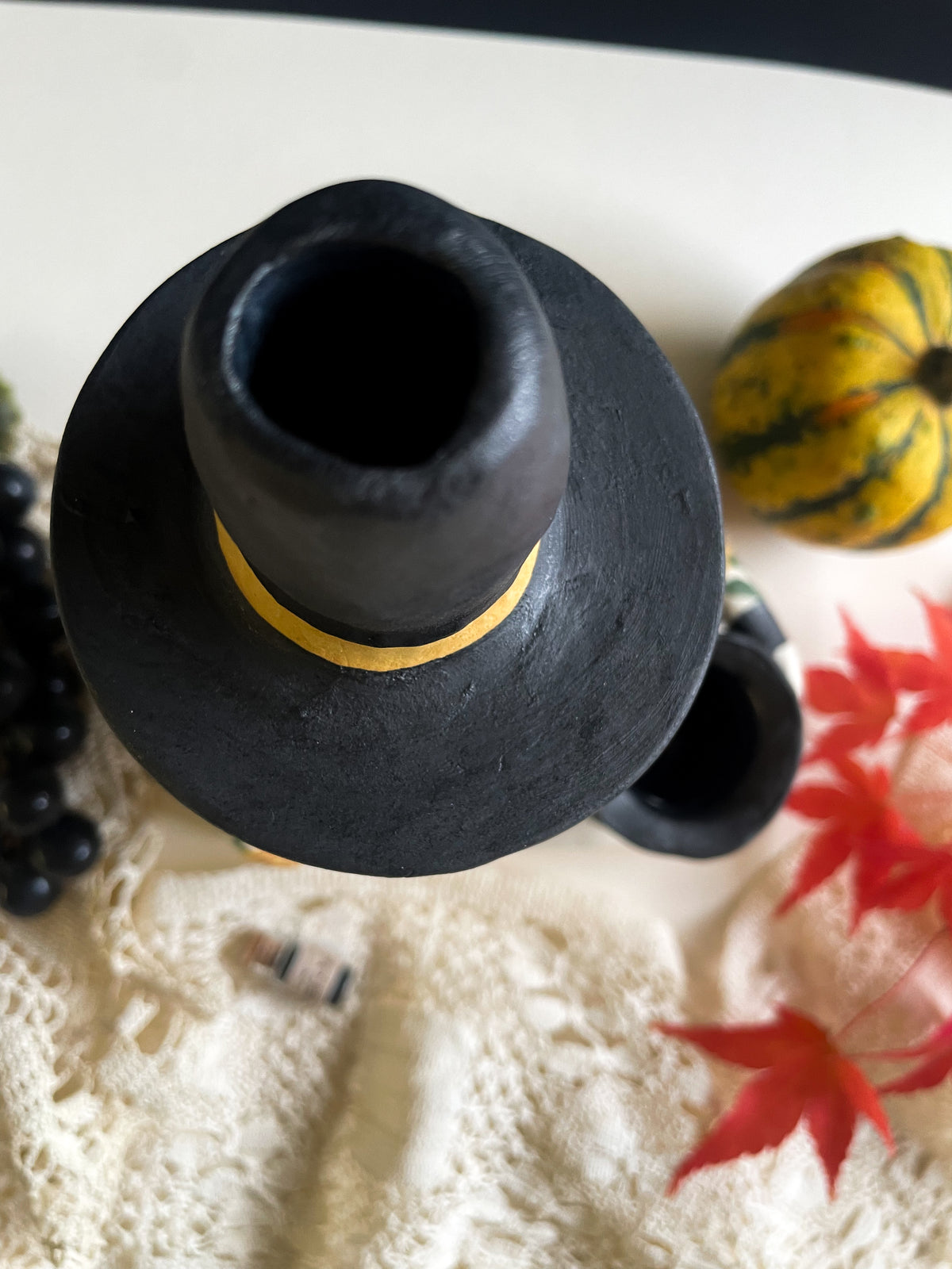 Witch vase pedestal** seconds